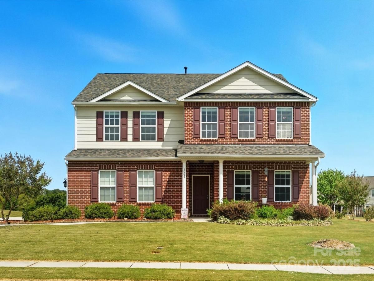 MLS #CAR4289387 image #0