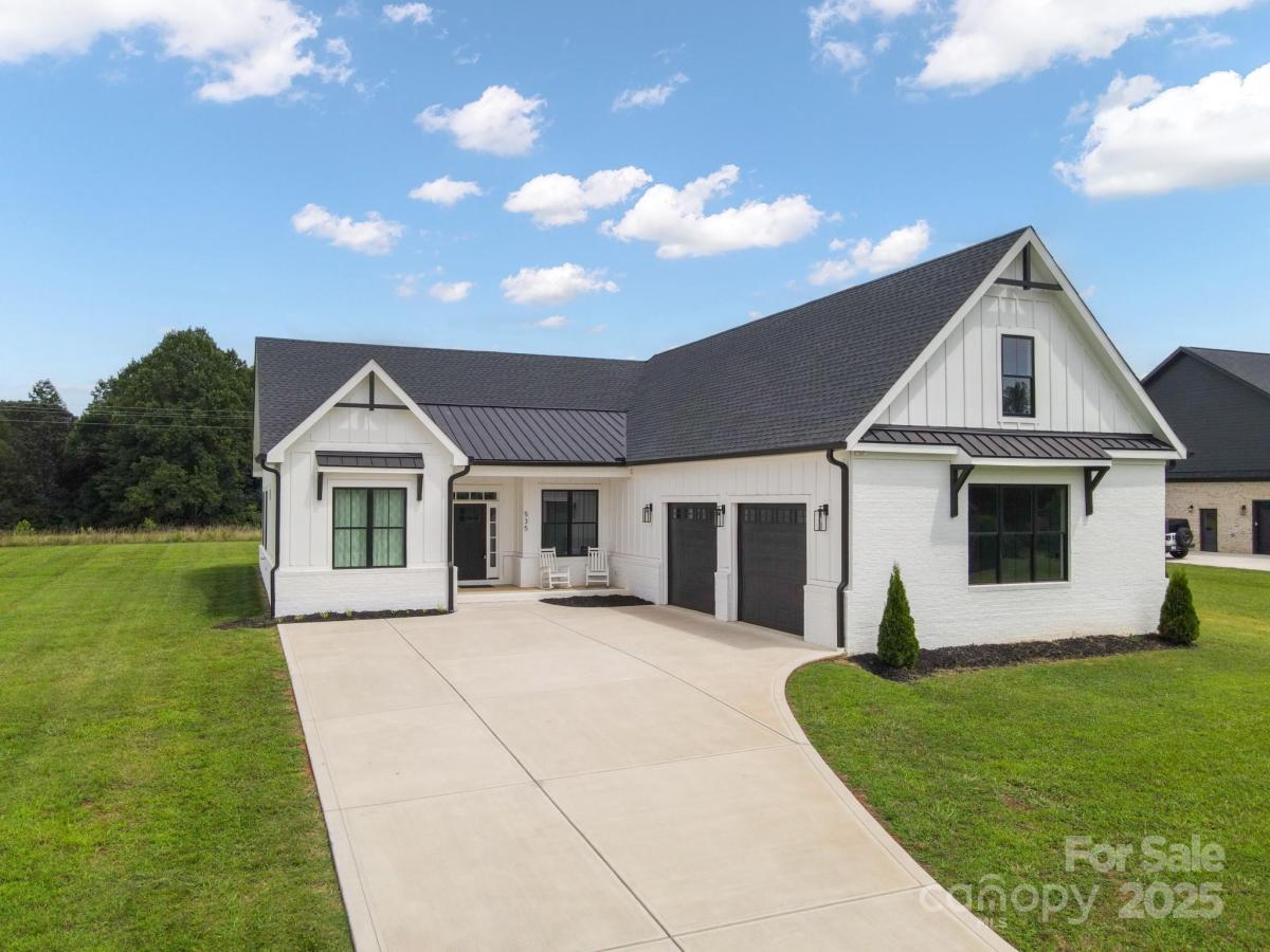 MLS #CAR4289754 image #0