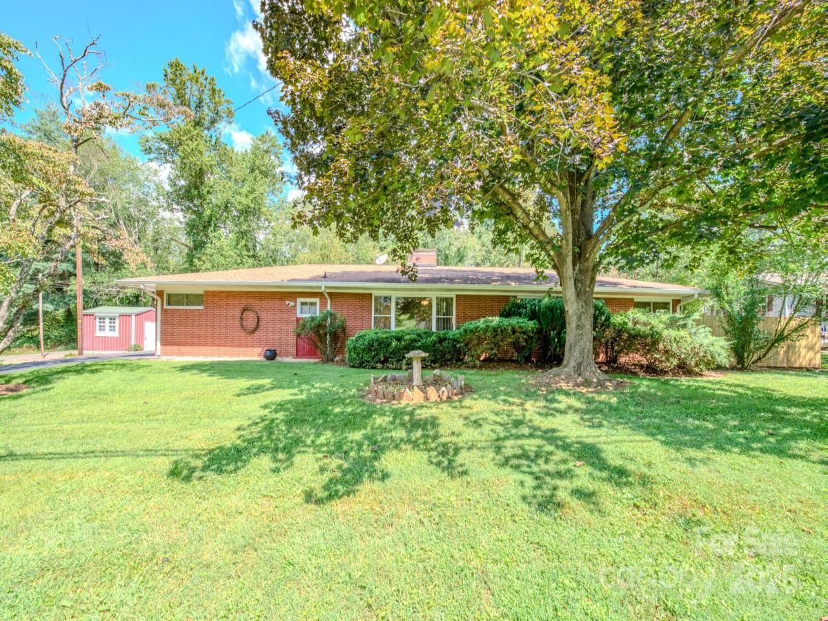 MLS #CAR4289989 image #0