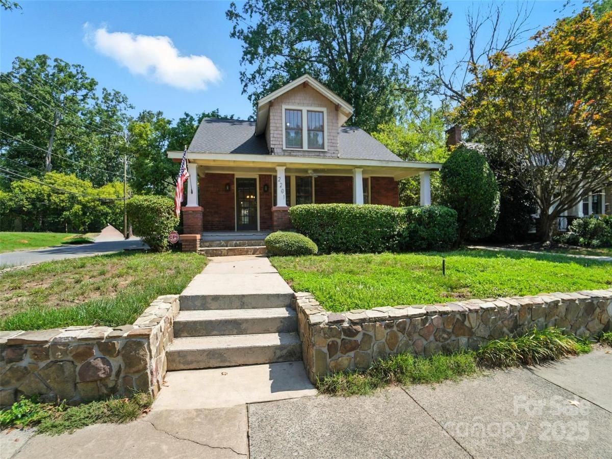 MLS #CAR4290206 image #0