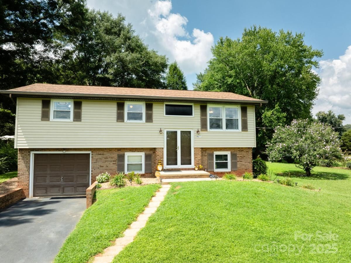 MLS #CAR4290681 image #0