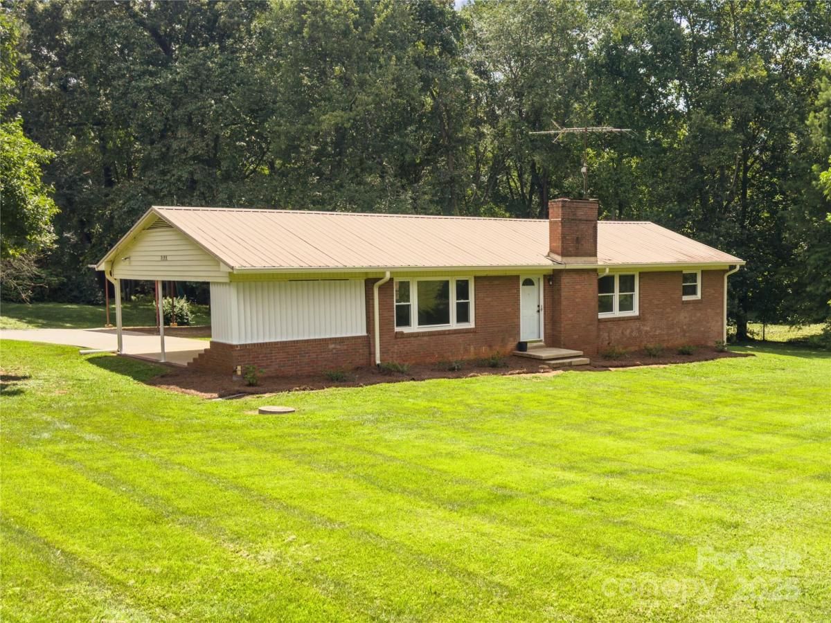 MLS #CAR4290683 image #0