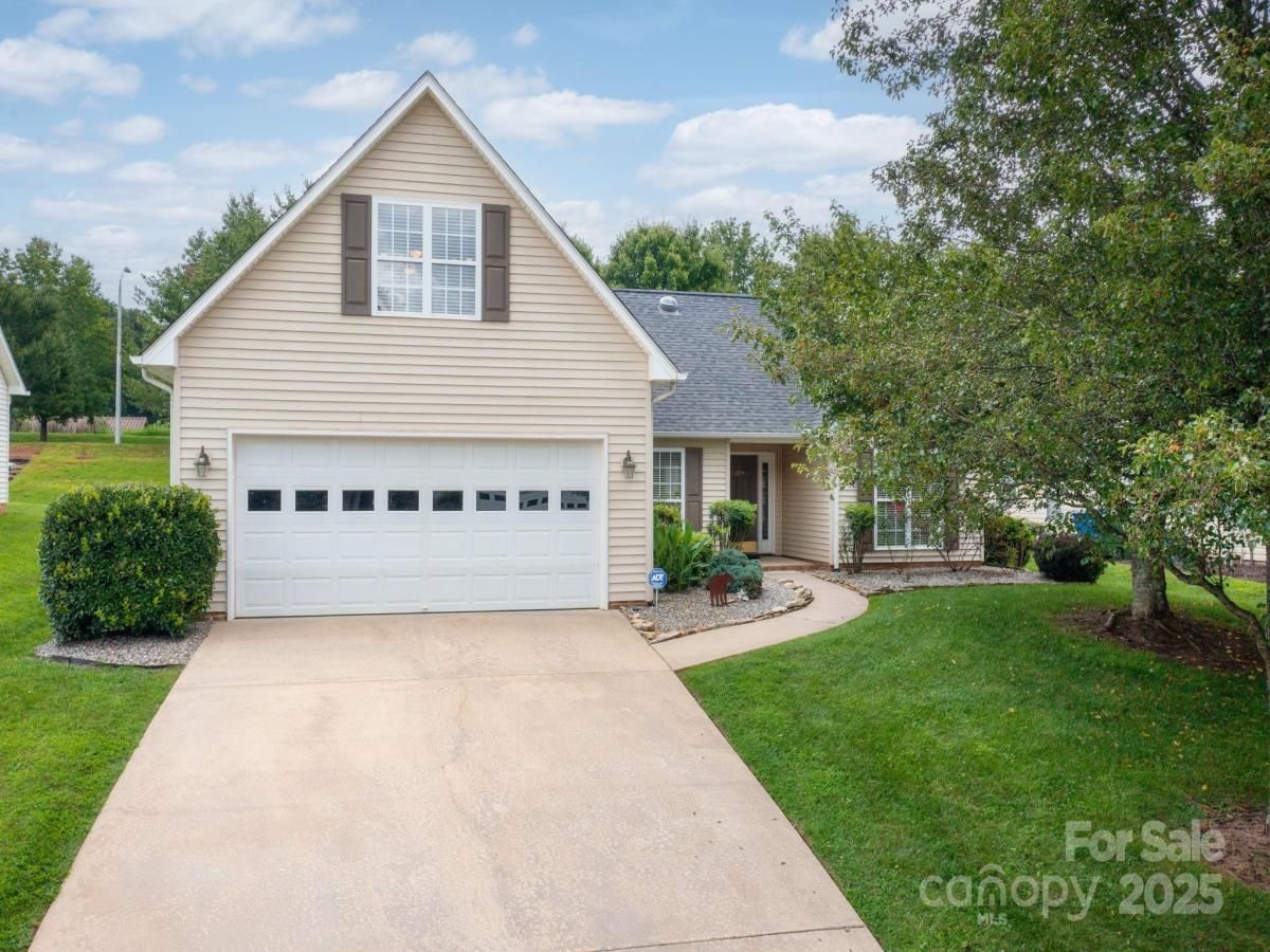 MLS #CAR4290813 image #0