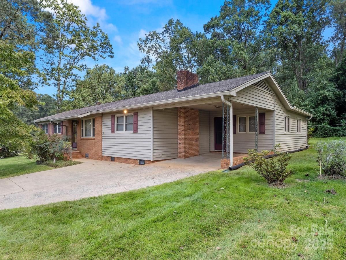 MLS #CAR4291685 image #0