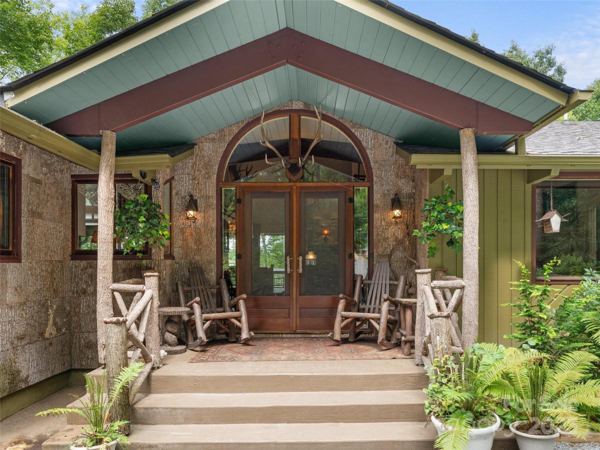 MLS #CAR4292055 image #0