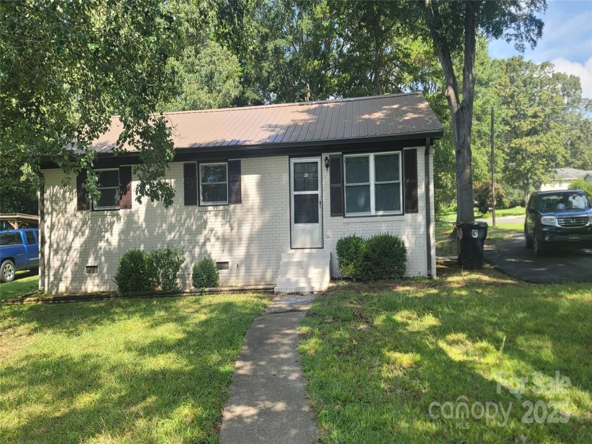 MLS #CAR4292342 image #0