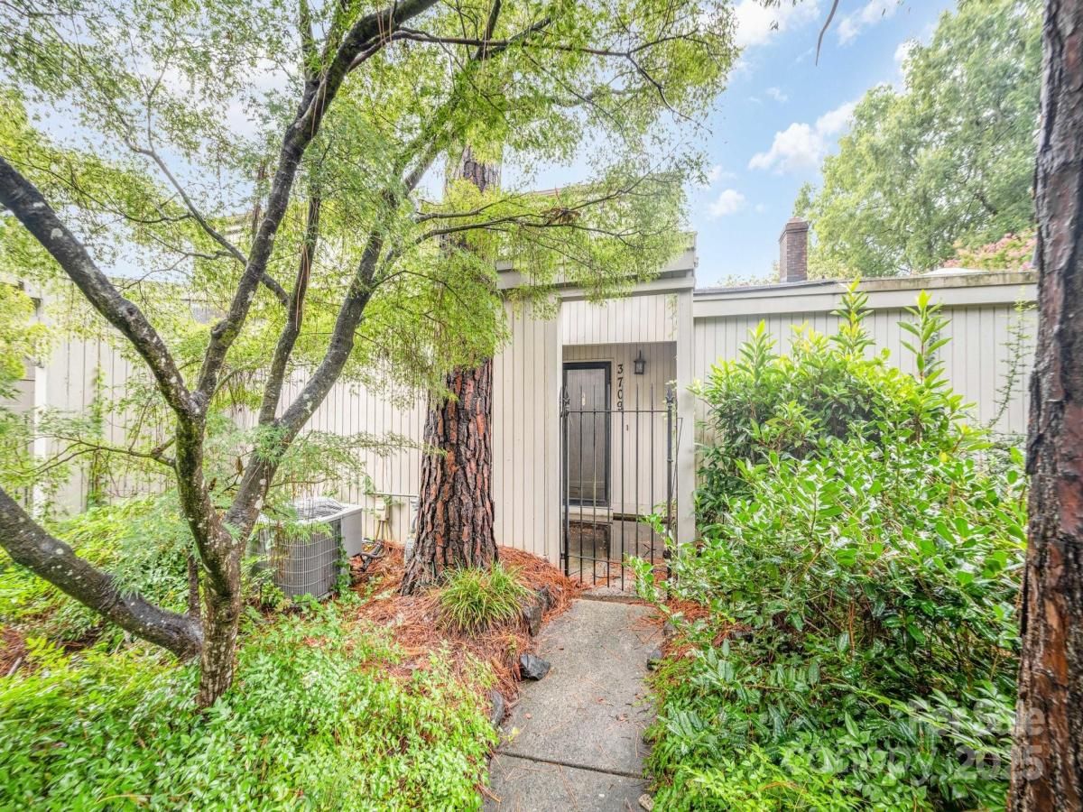 MLS #CAR4292594 image #0