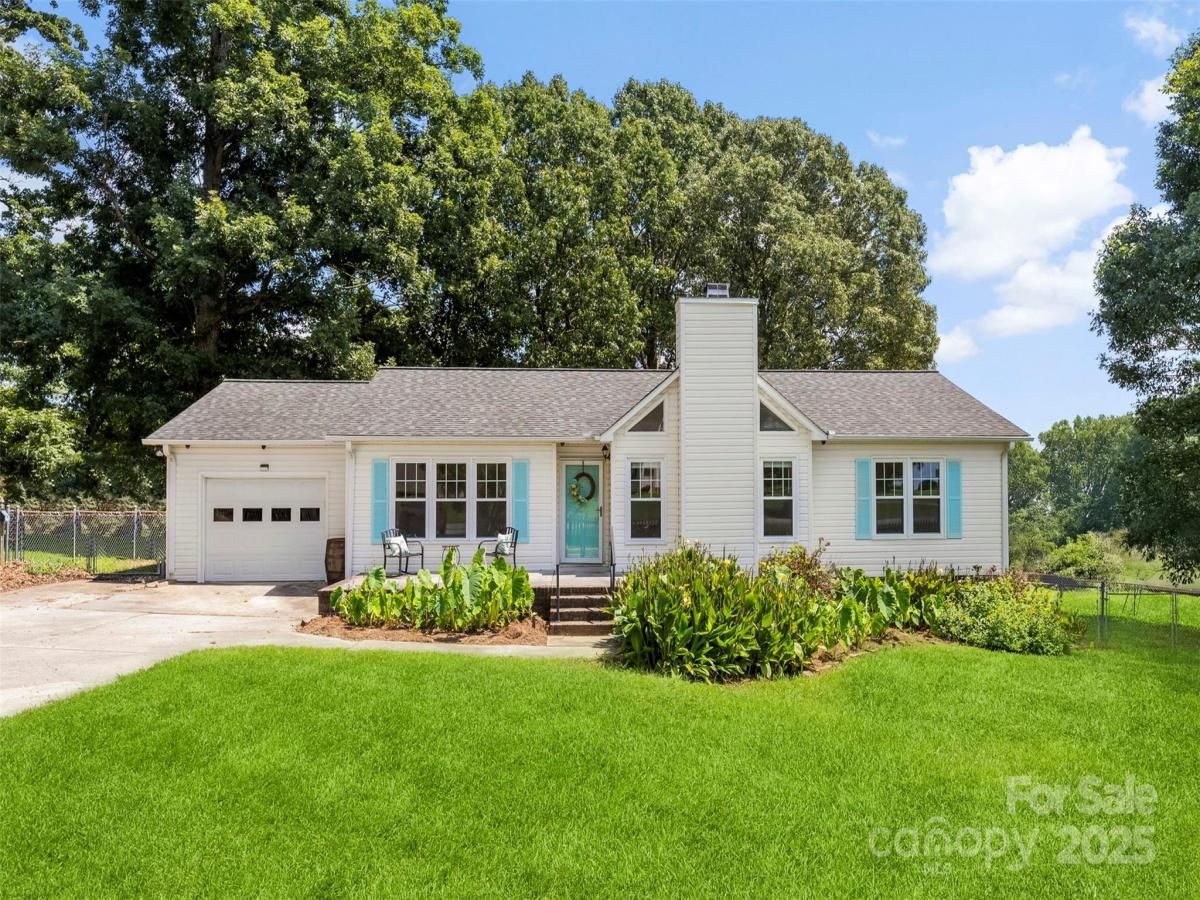 MLS #CAR4292737 image #0