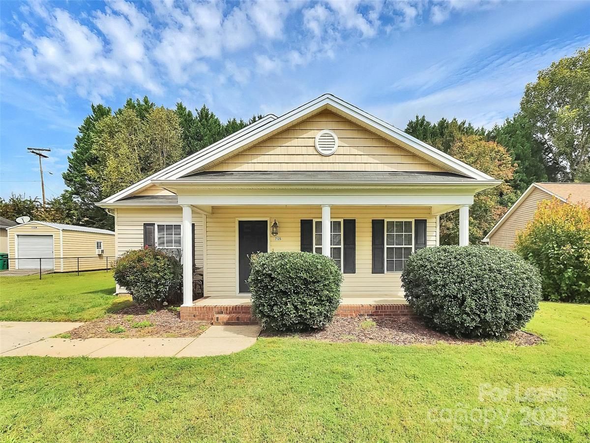 MLS #CAR4292804 image #0