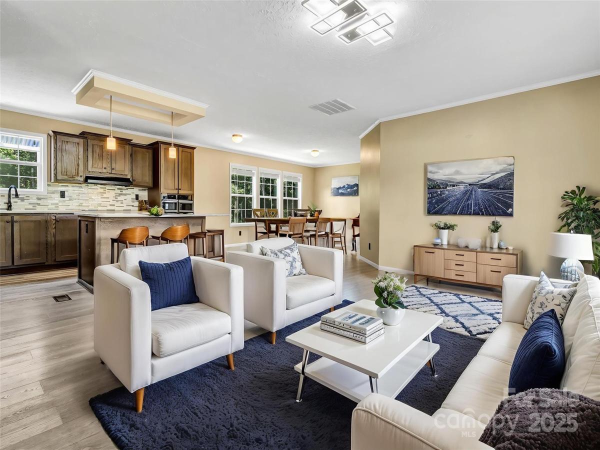 MLS #CAR4292872 image #0