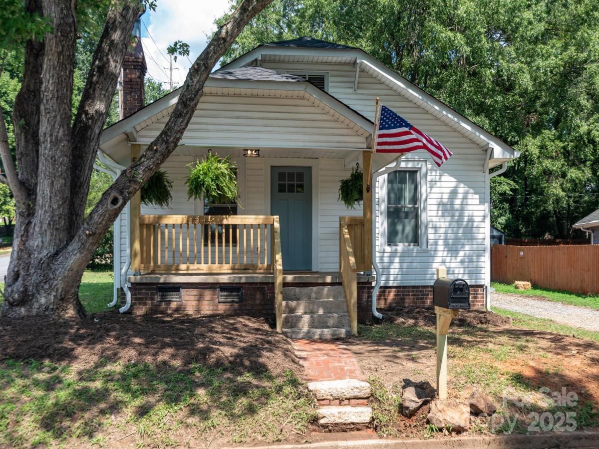 MLS #CAR4292900 image #0