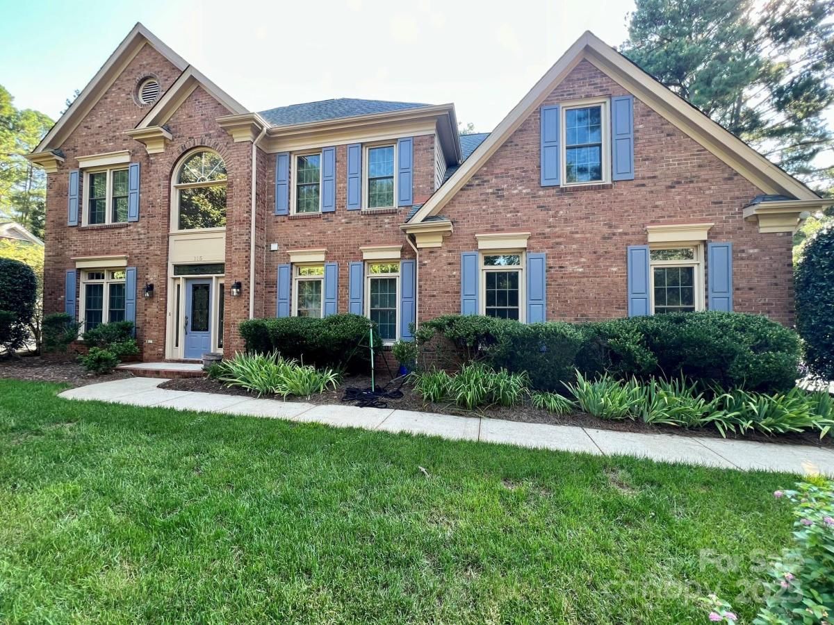 MLS #CAR4292901 image #0