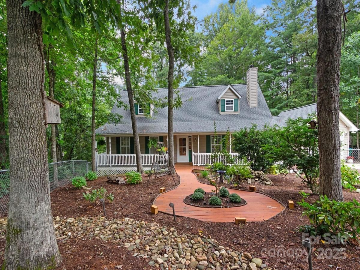 MLS #CAR4292921 image #0