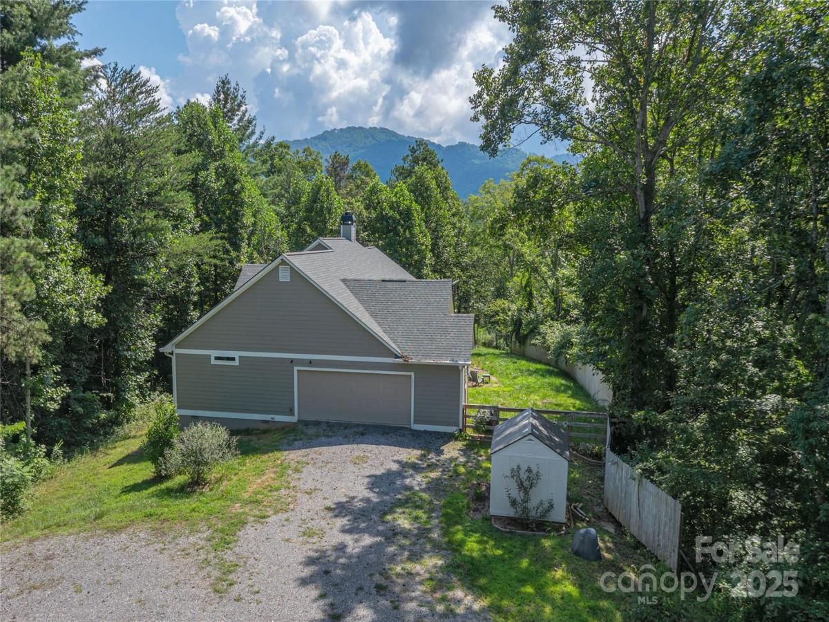 MLS #CAR4292987 image #0