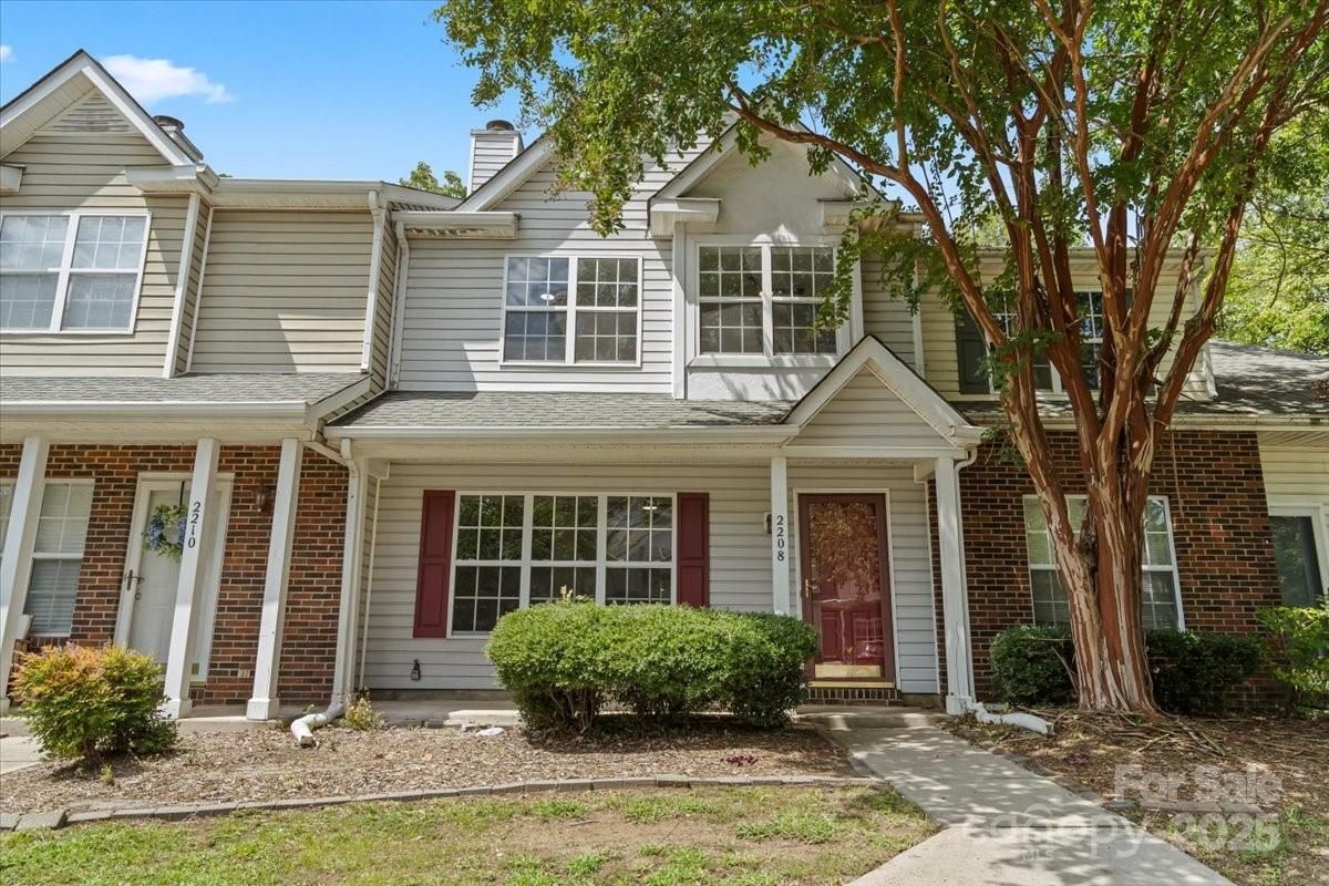 MLS #CAR4293420 image #0