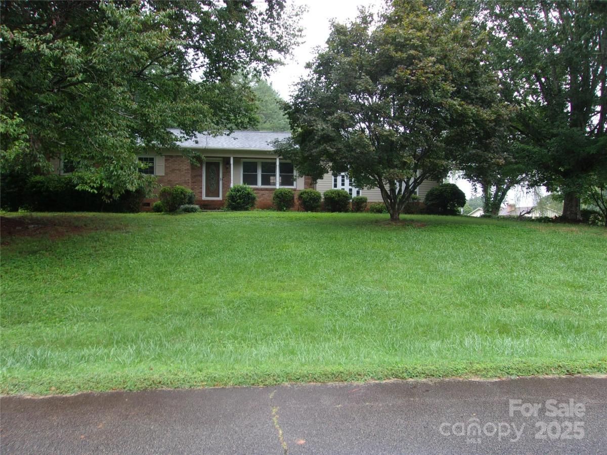 MLS #CAR4293598 image #0