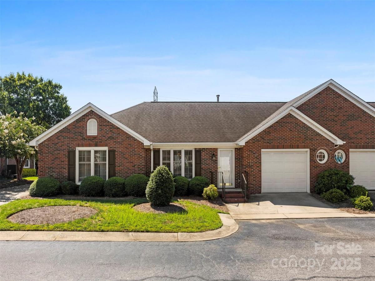 MLS #CAR4293603 image #0