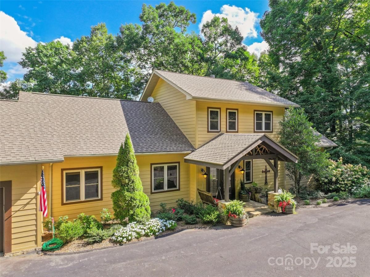 MLS #CAR4293647 image #0