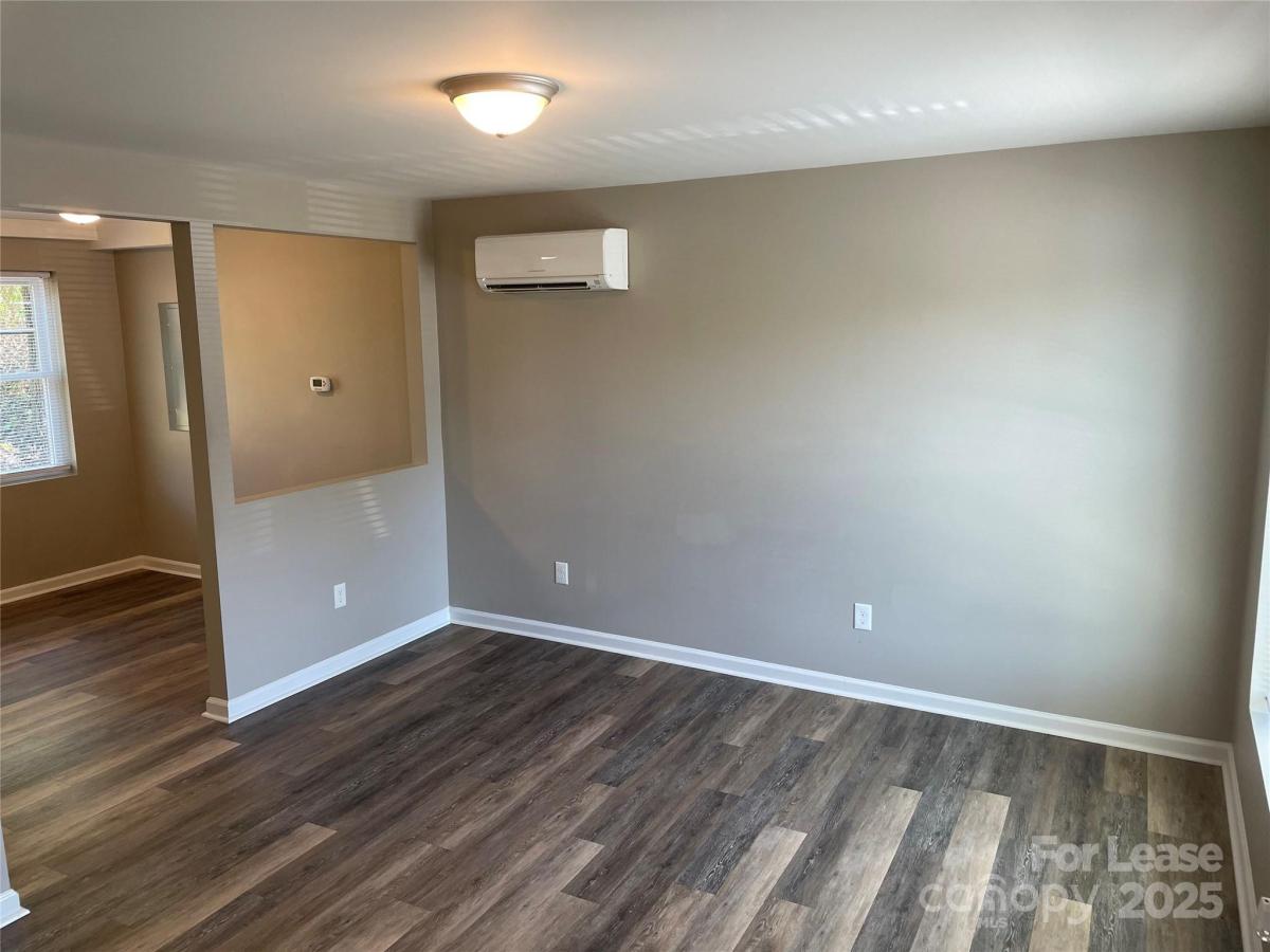 MLS #CAR4293673 image #0