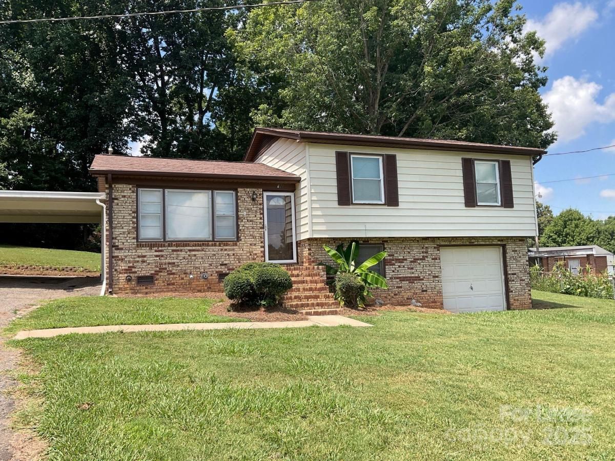 MLS #CAR4293706 image #0