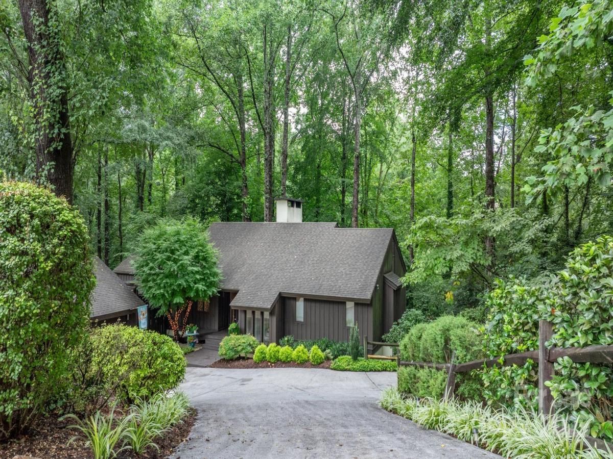 MLS #CAR4293776 image #0