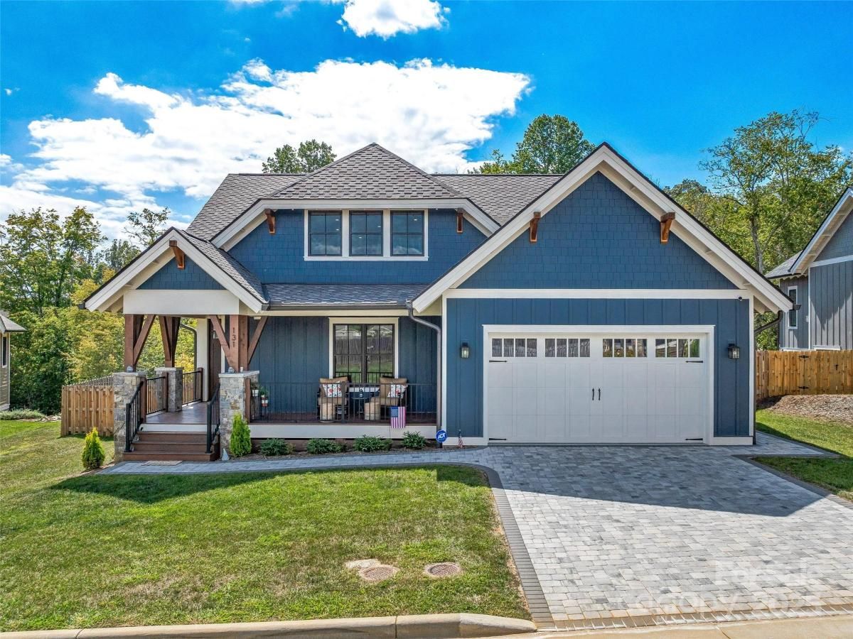 MLS #CAR4294056 image #0