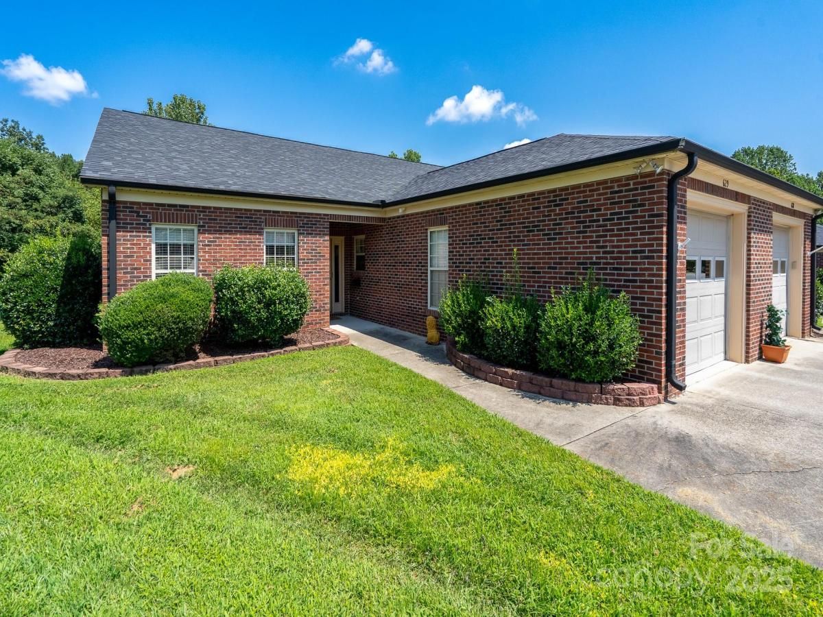 MLS #CAR4294121 image #0