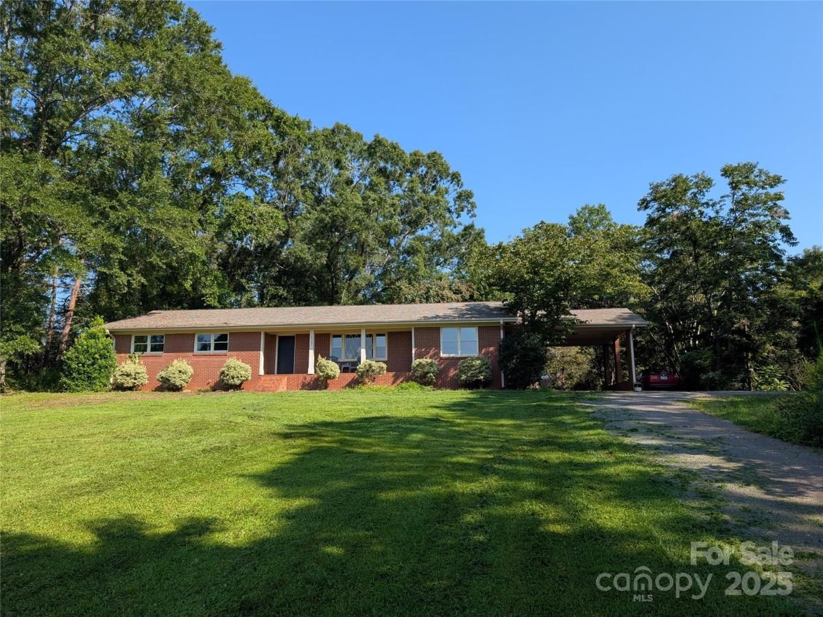 MLS #CAR4295262 image #0