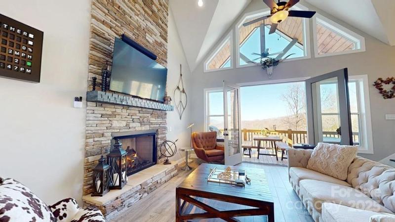 MLS #CAR4295433 image #0