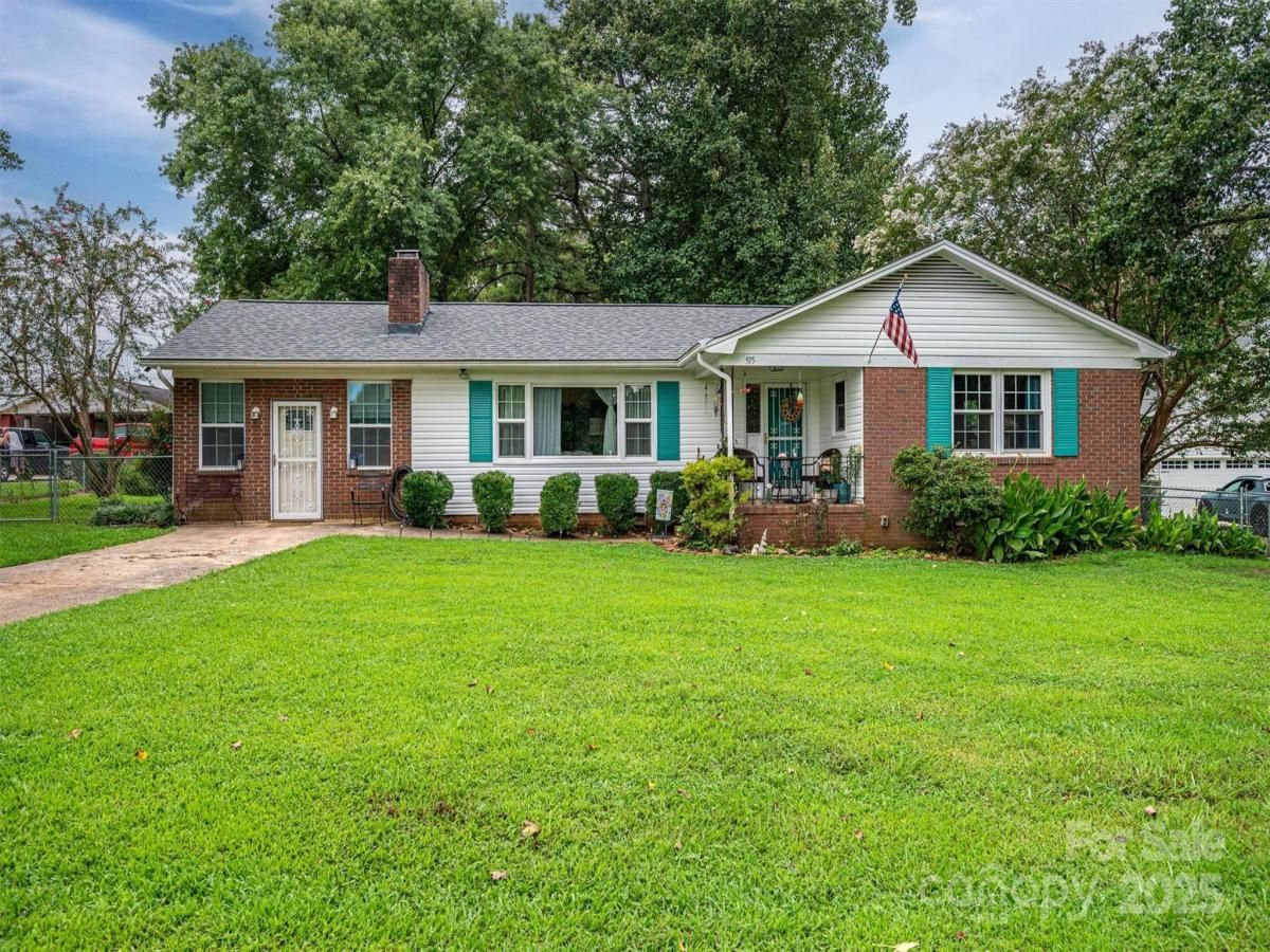 MLS #CAR4295444 image #0