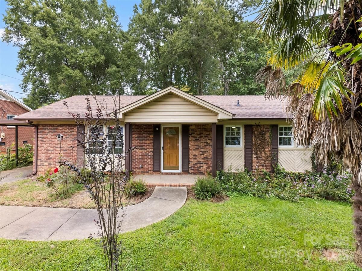 MLS #CAR4296130 image #0