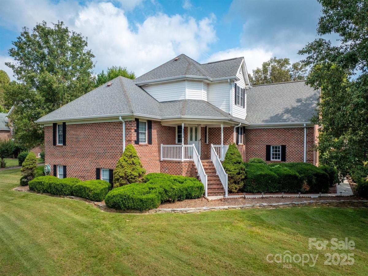 MLS #CAR4296226 image #0