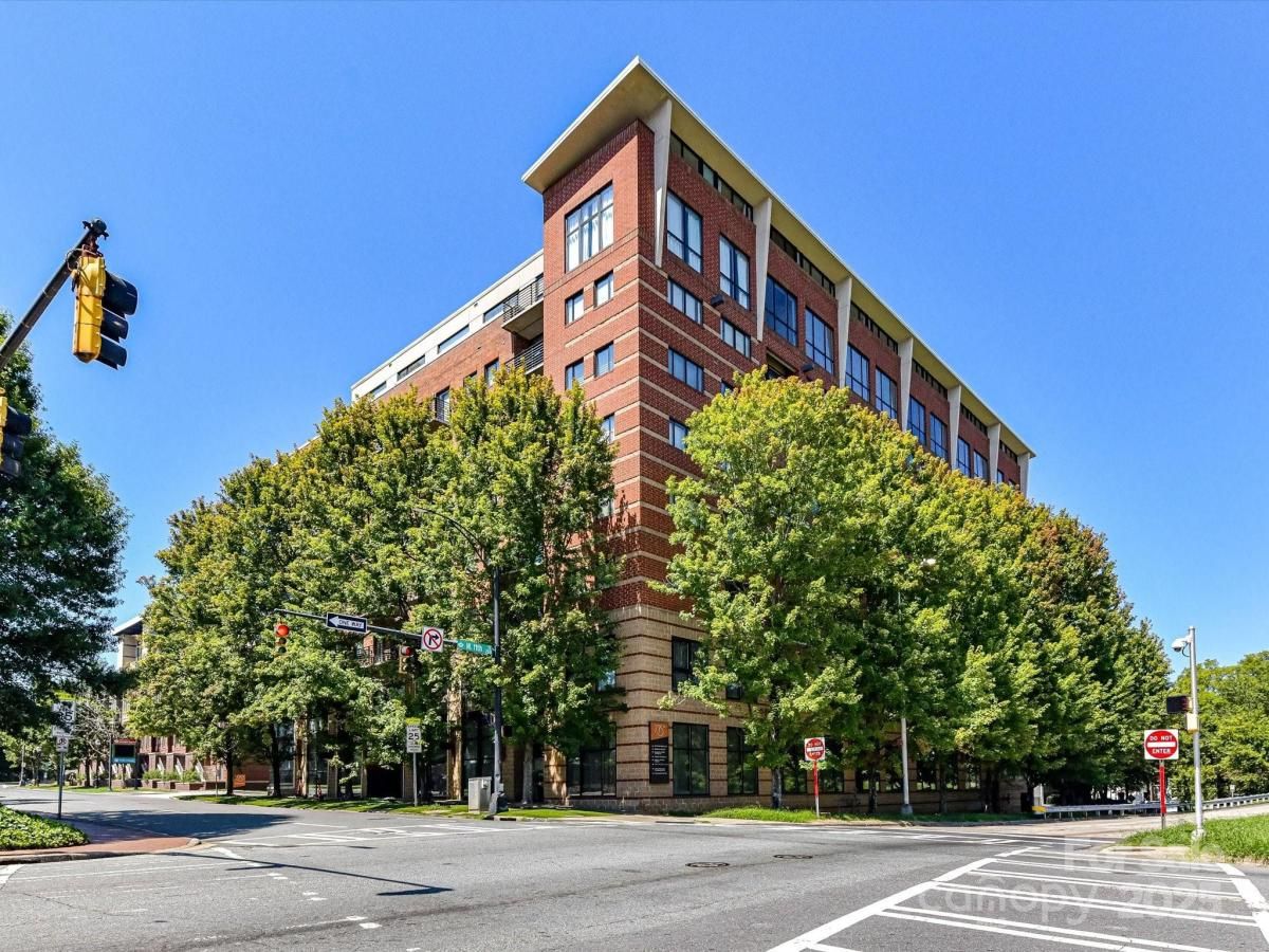 MLS #CAR4296400 image #0