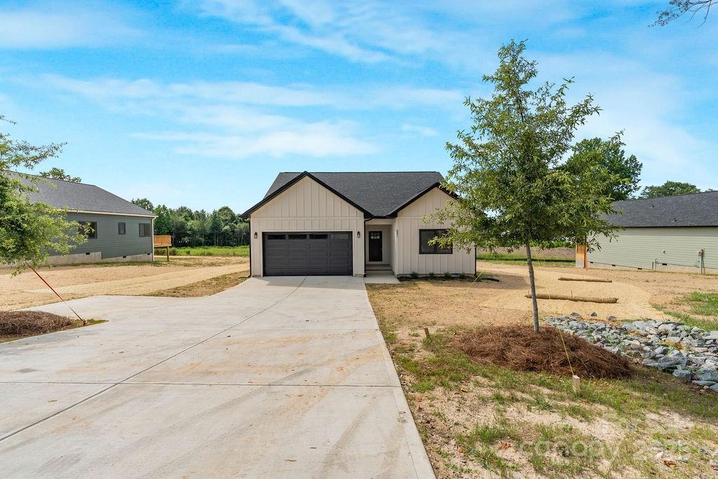 MLS #CAR4296516 image #0