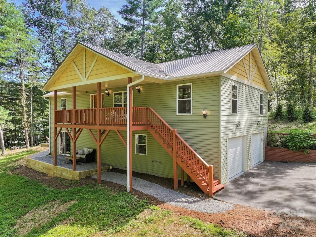 MLS #CAR4296581 image #0