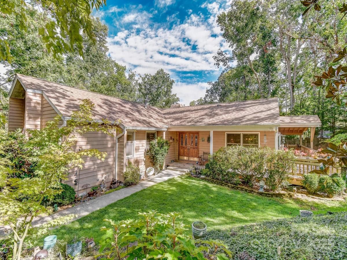 MLS #CAR4296983 image #0