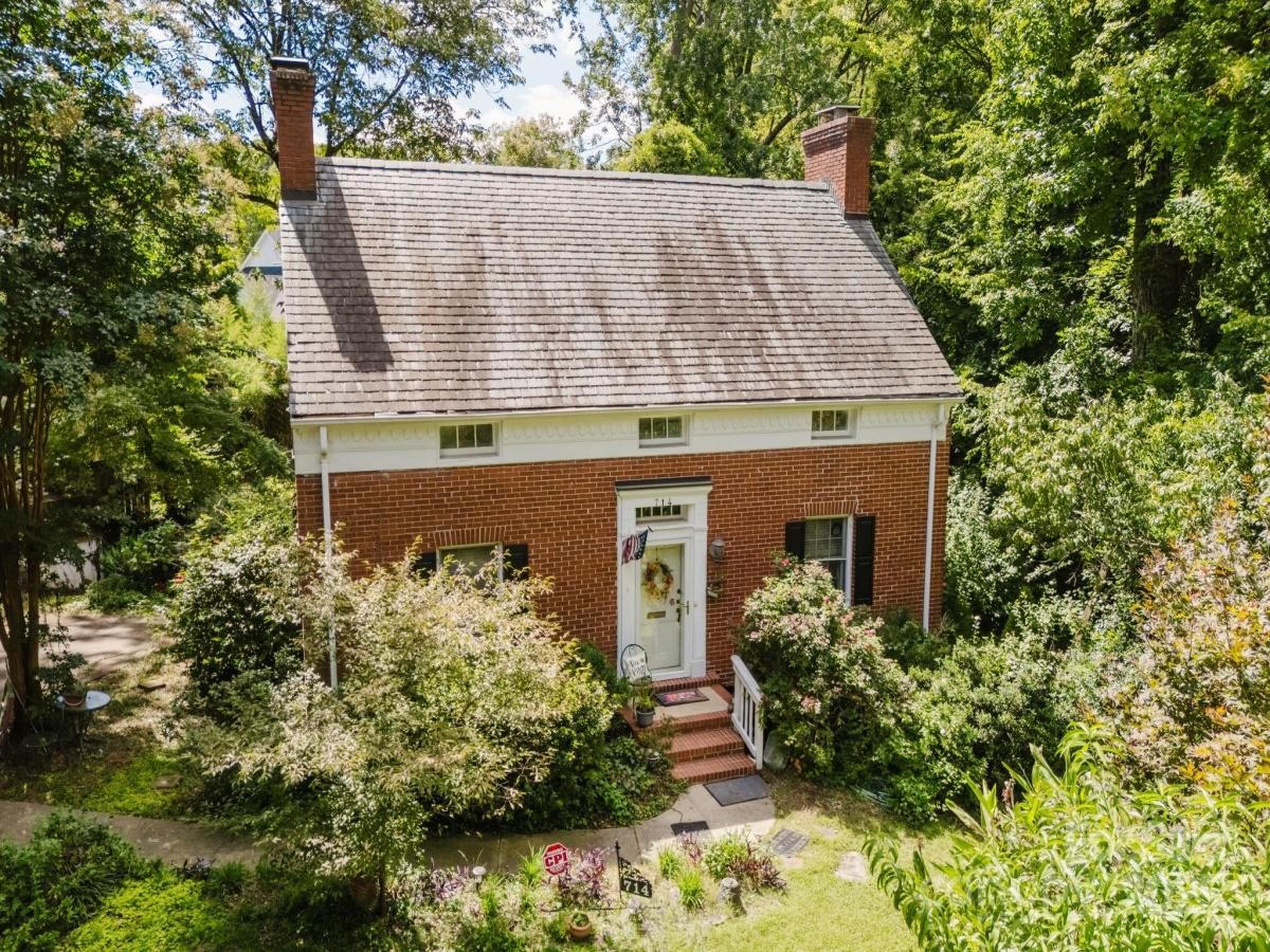 MLS #CAR4297018 image #0