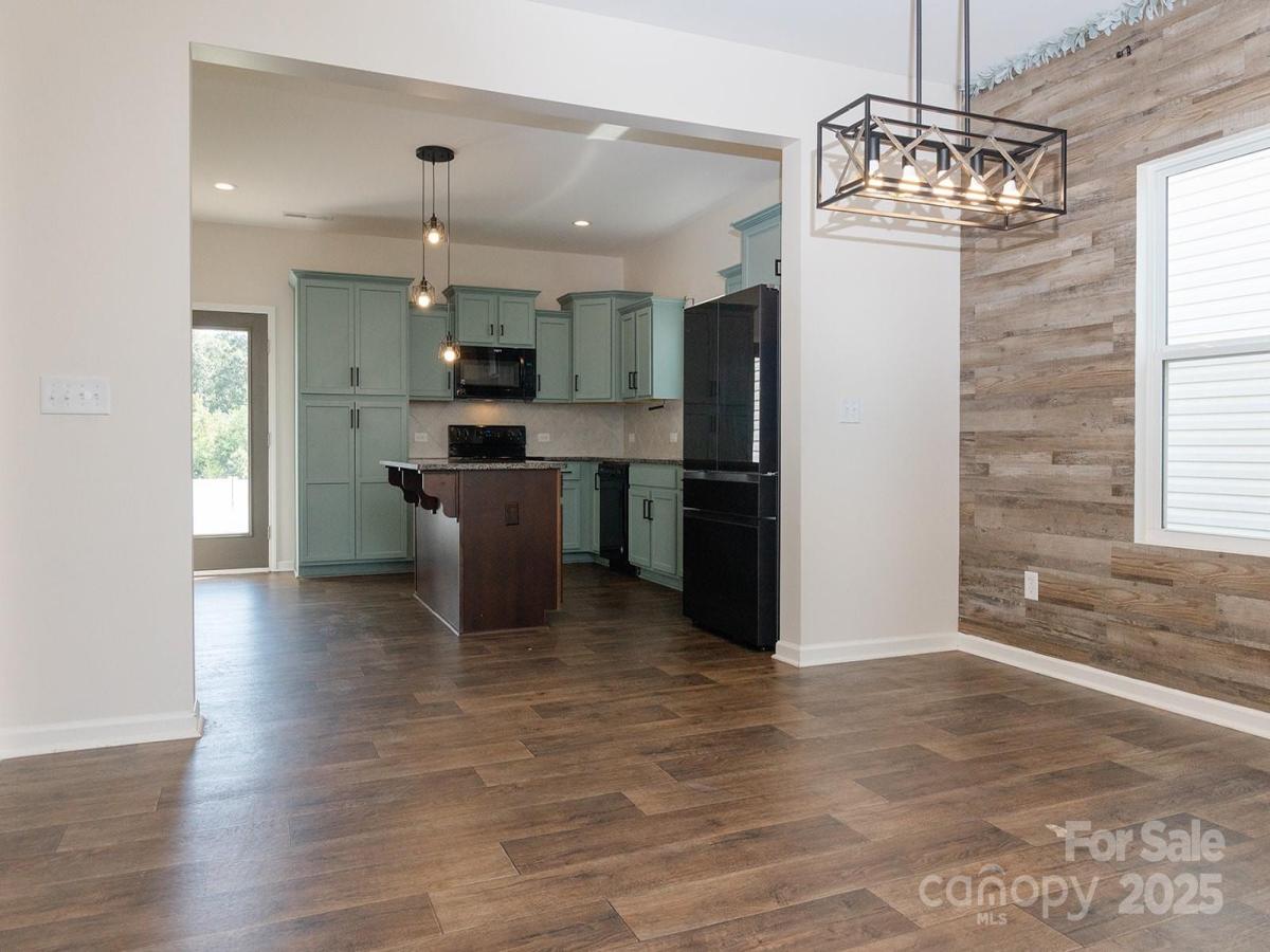 MLS #CAR4297127 image #0