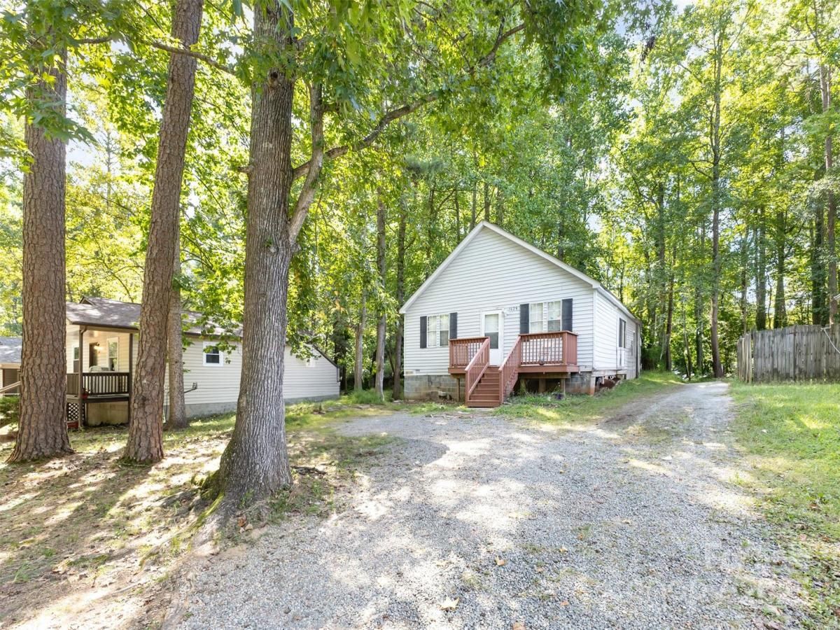 MLS #CAR4297586 image #0