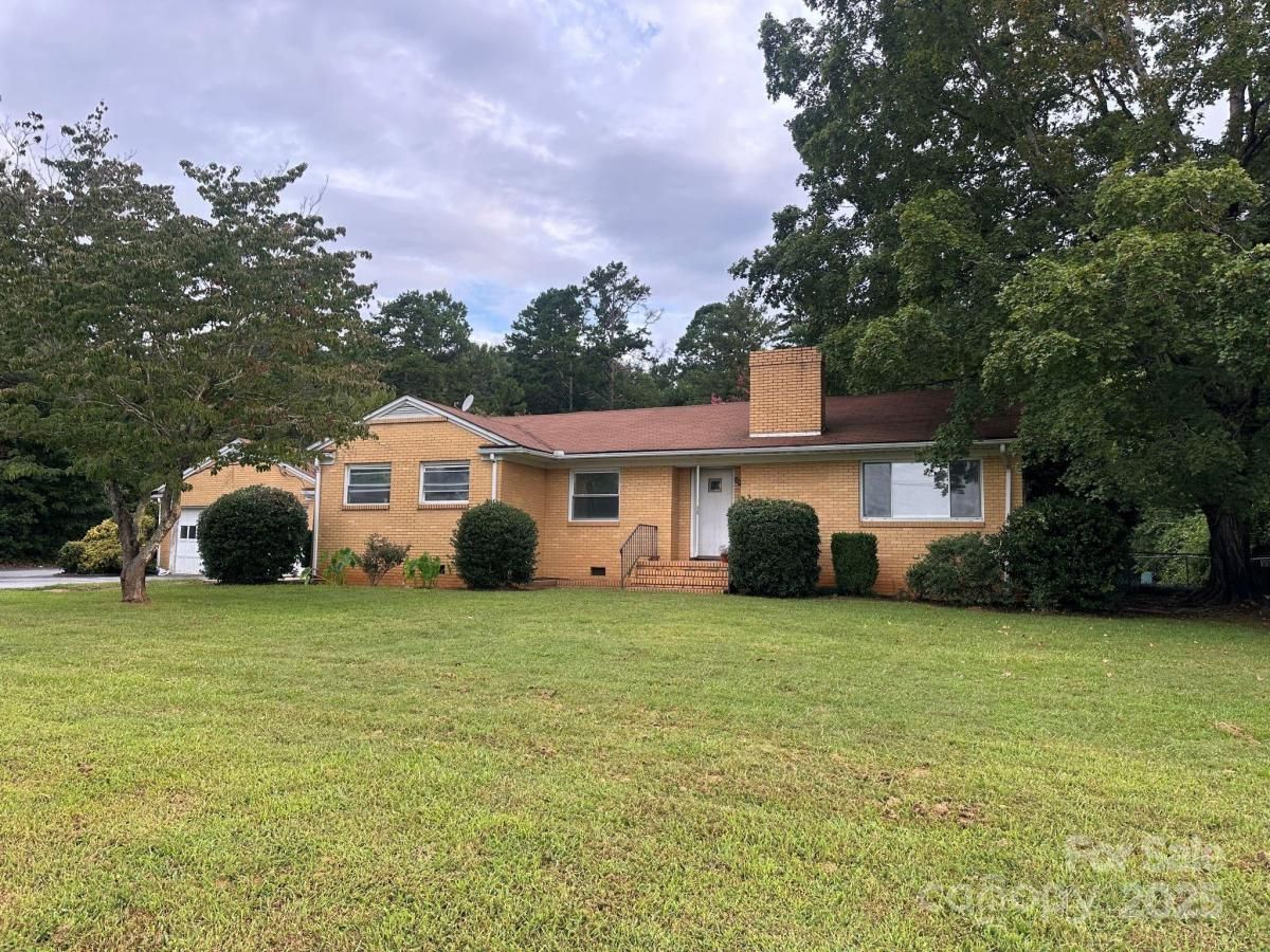 MLS #CAR4298110 image #0