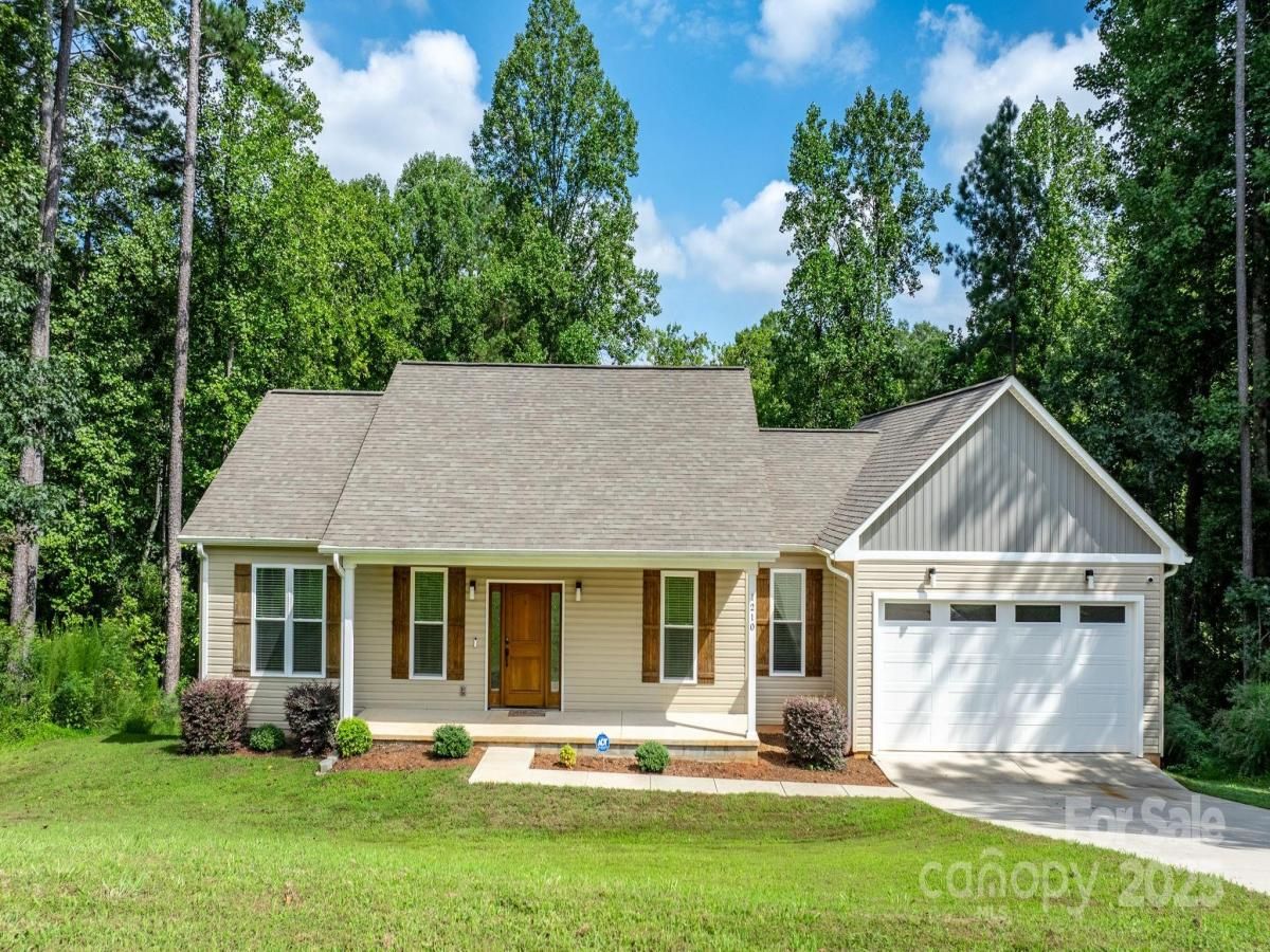 MLS #CAR4298159 image #0