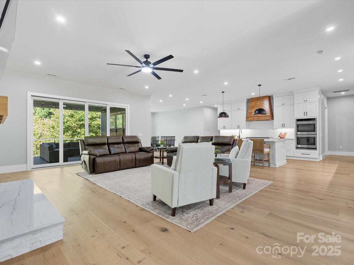 MLS #CAR4298516 image #0