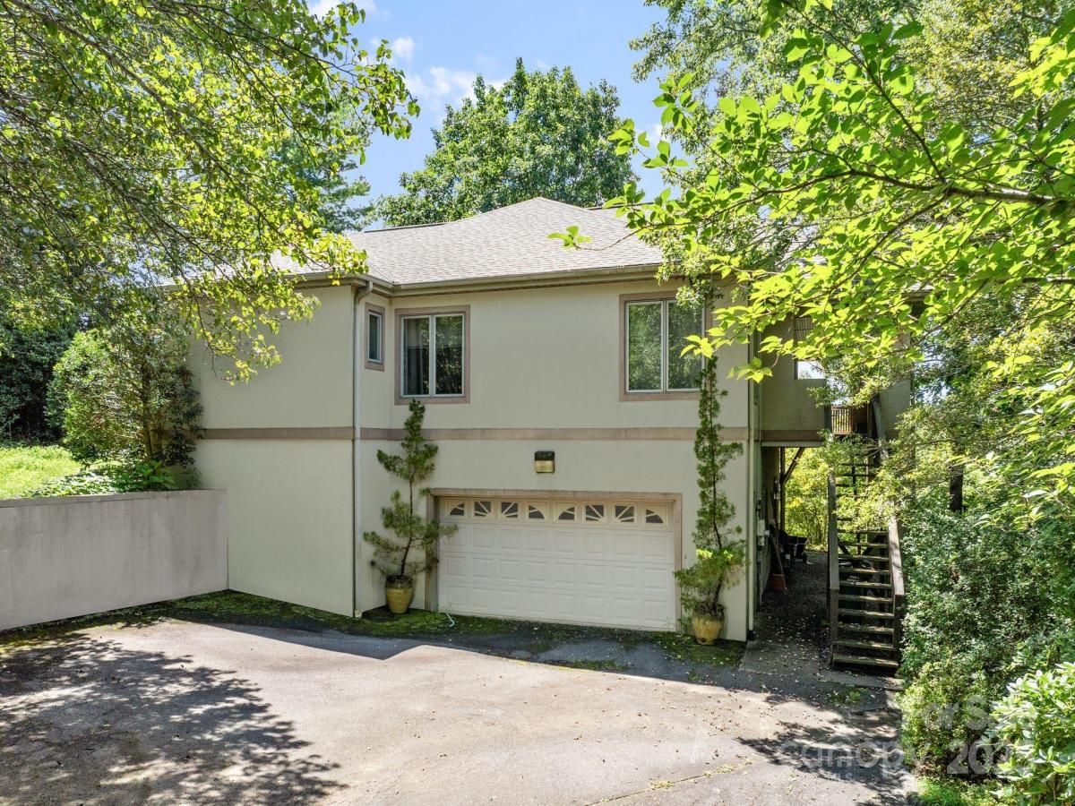 MLS #CAR4298585 image #0