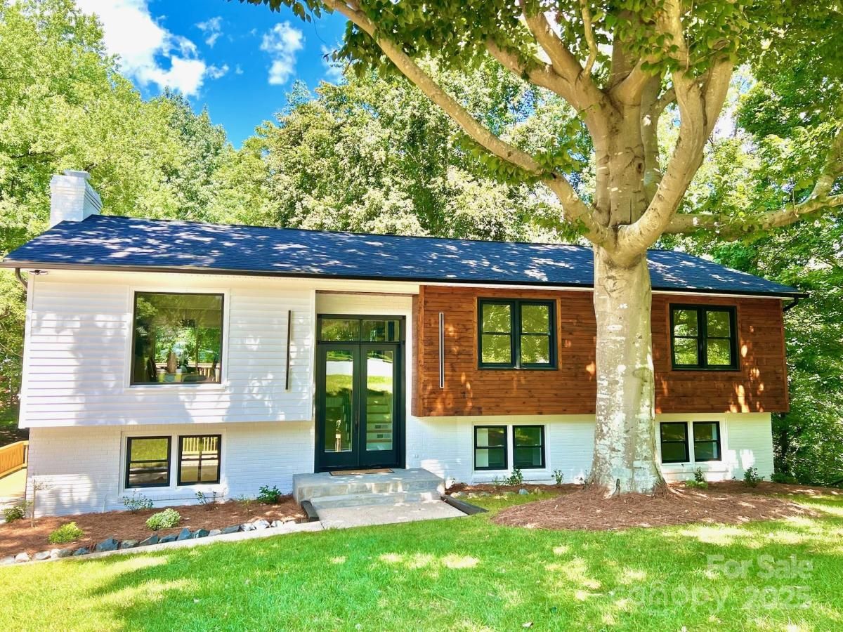 MLS #CAR4298795 image #0