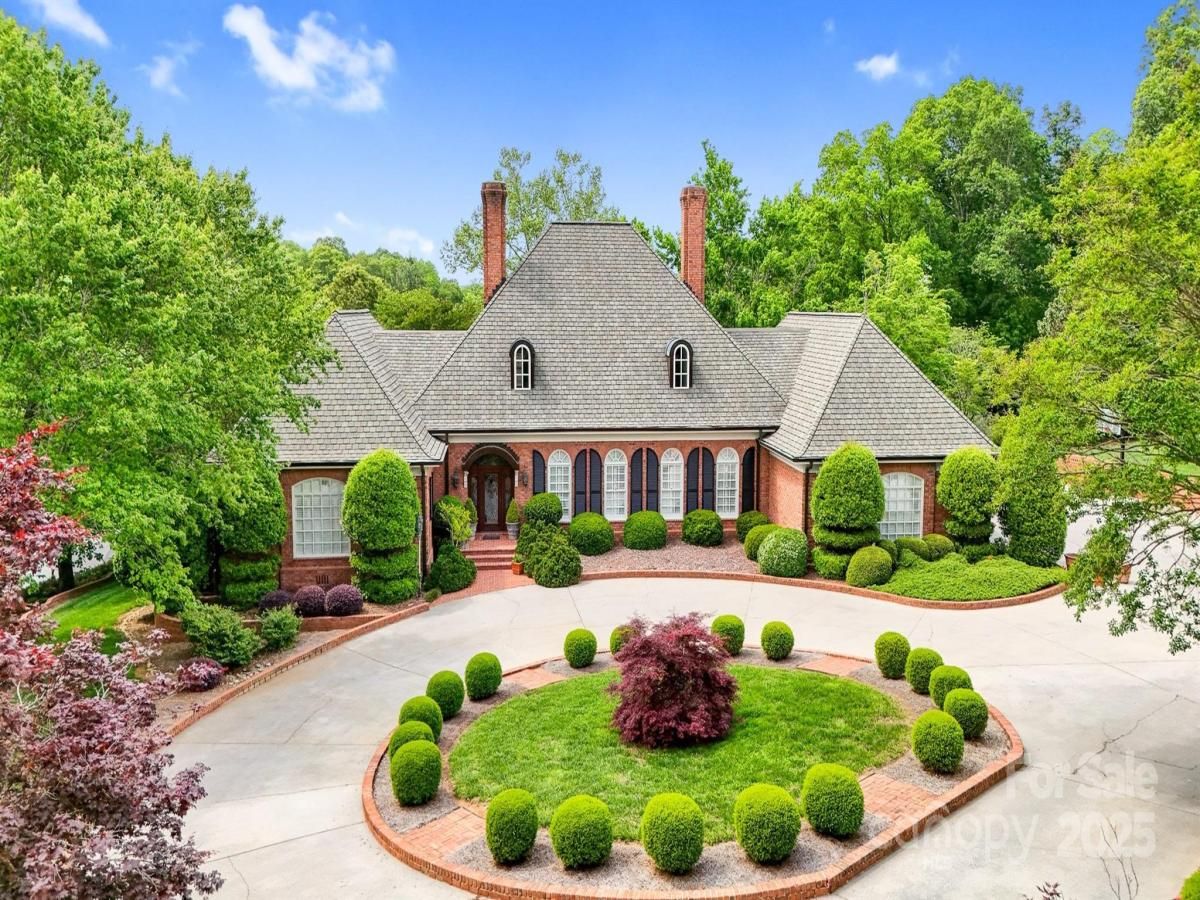 MLS #CAR4298899 image #0