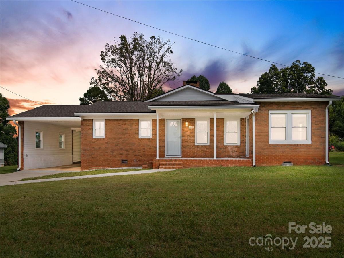 MLS #CAR4298901 image #0