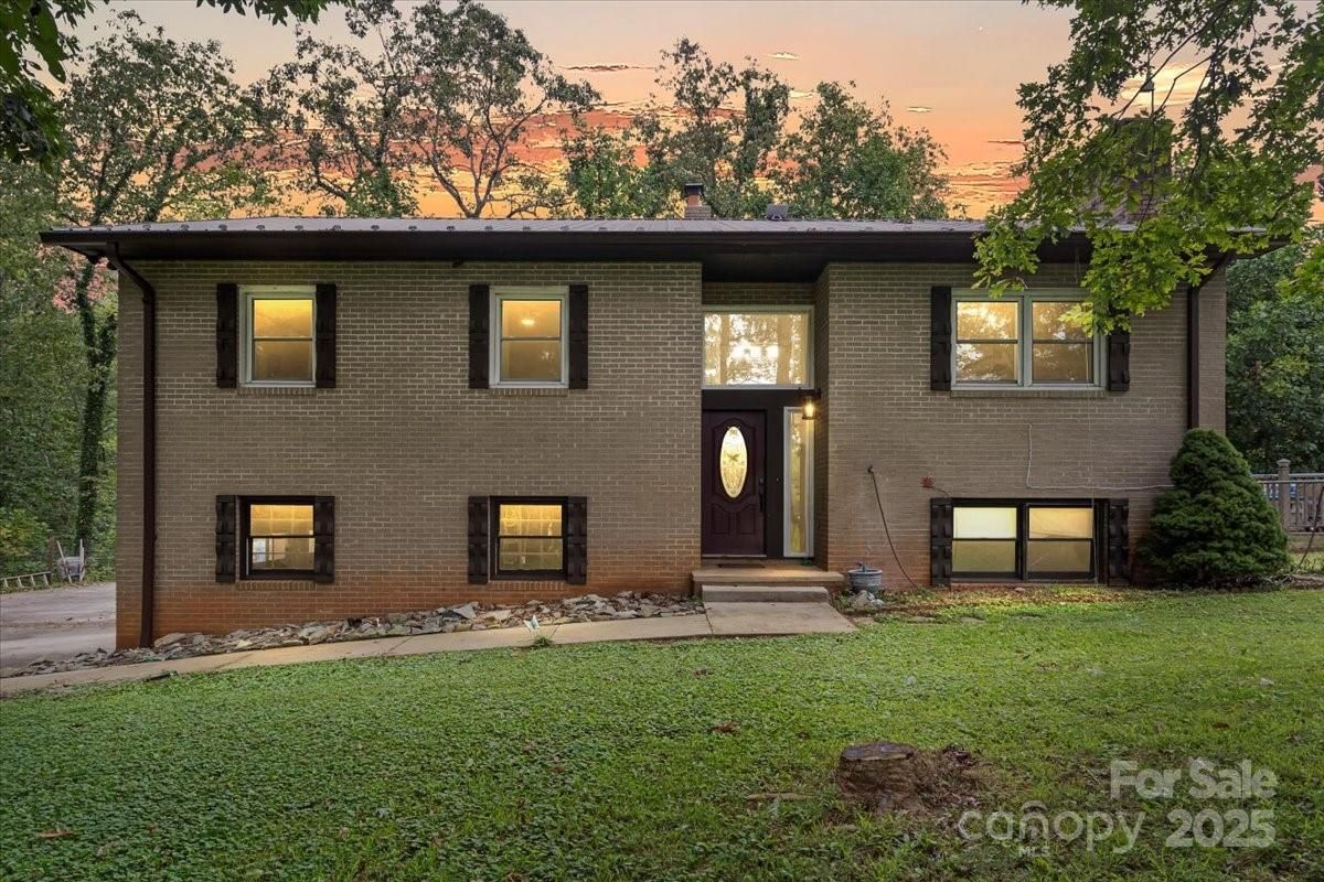 MLS #CAR4299289 image #0