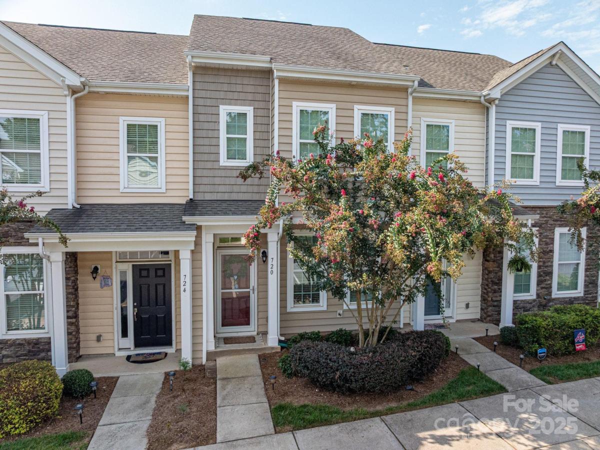 MLS #CAR4299448 image #0