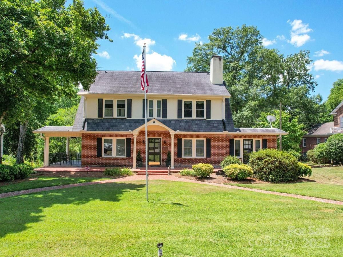 MLS #CAR4299596 image #0