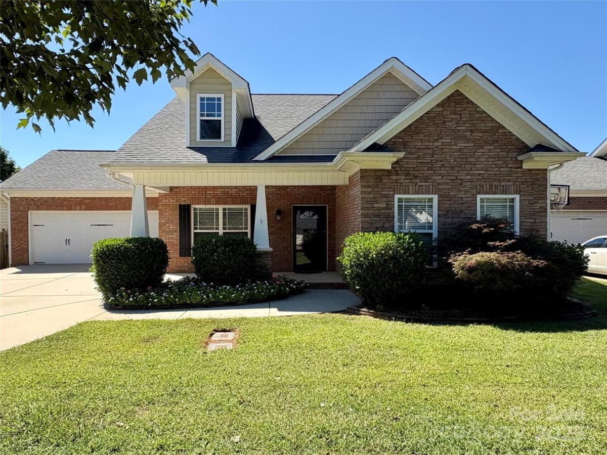 MLS #CAR4299636 image #0